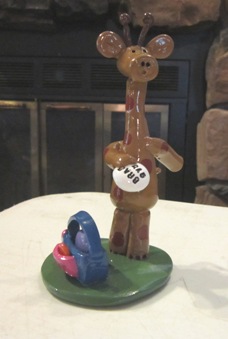 Giraffe w/bag-freestanding custom order